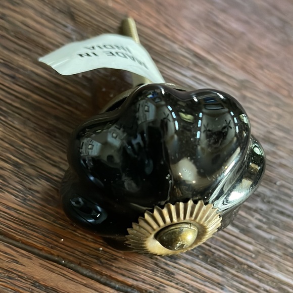 Drawer Pulls  NEW . Set of 5. Black ceramic and bronze hardware - Picture 2 of 4